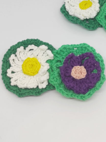 Broche fleur en crochet double