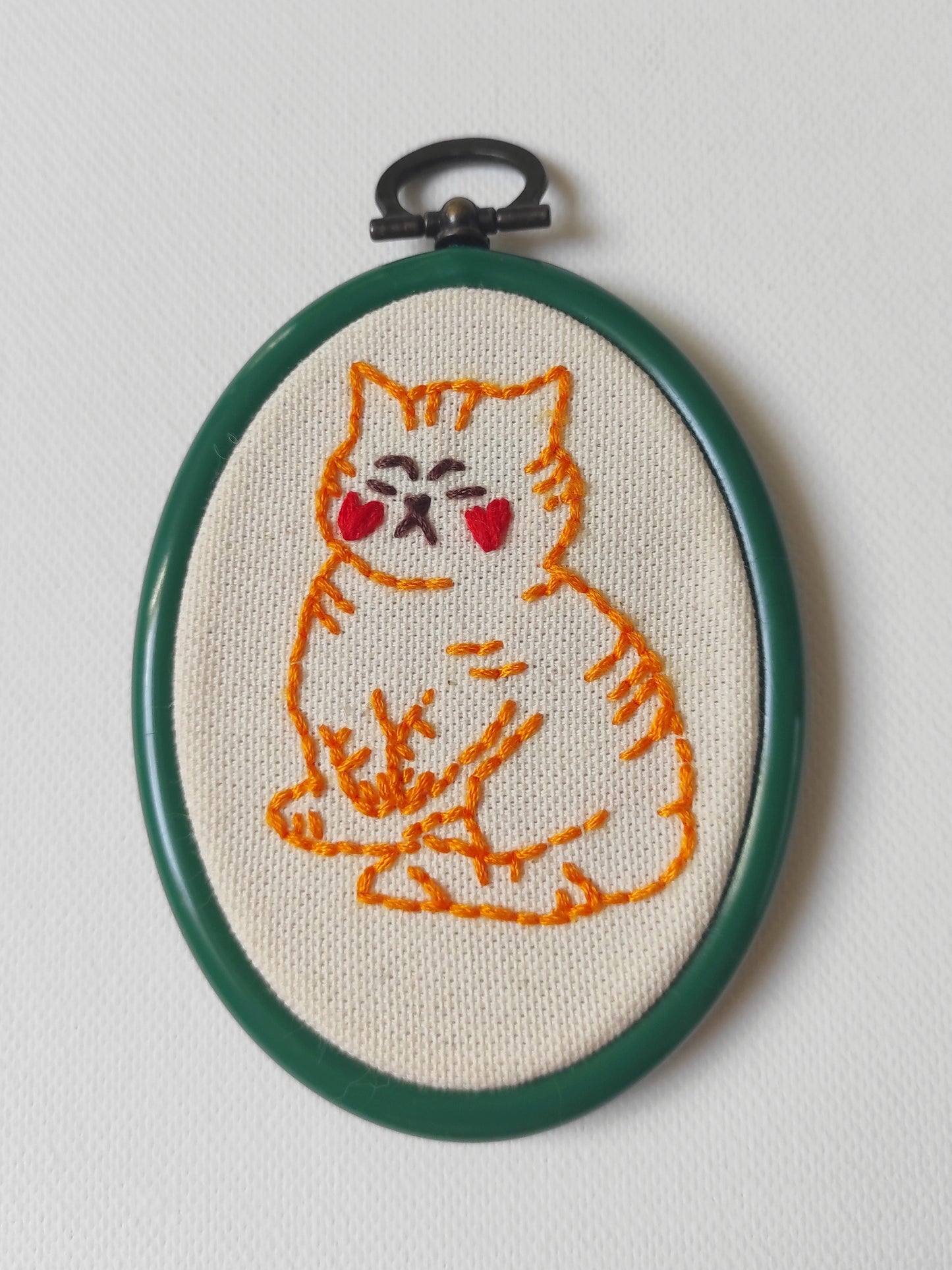 Broderie chat